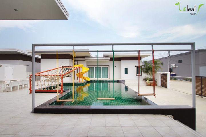 Villa image