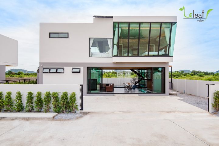 Villa image