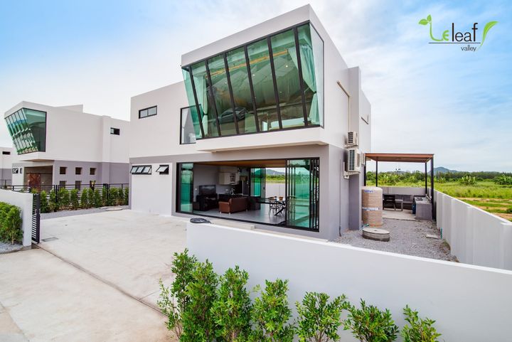 Villa image