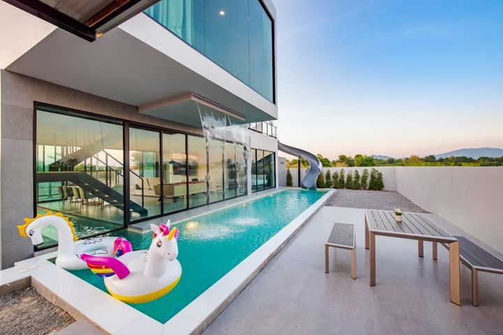 Villa image