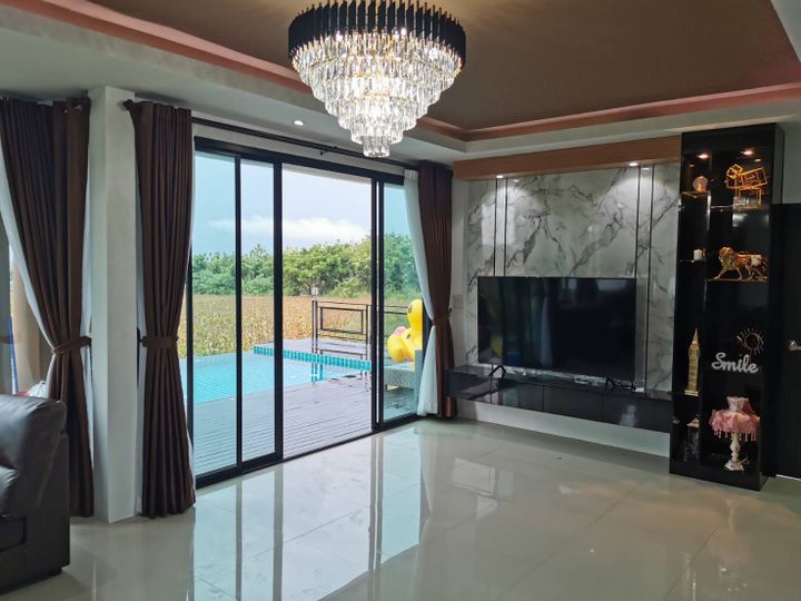Villa image