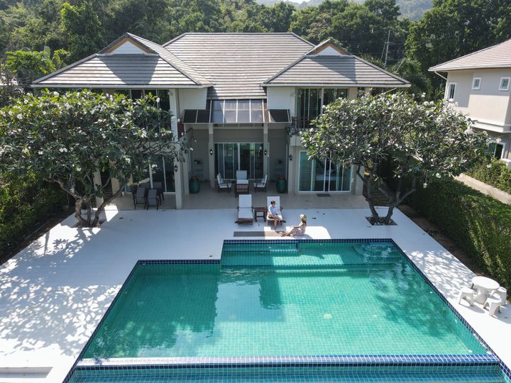 Villa image