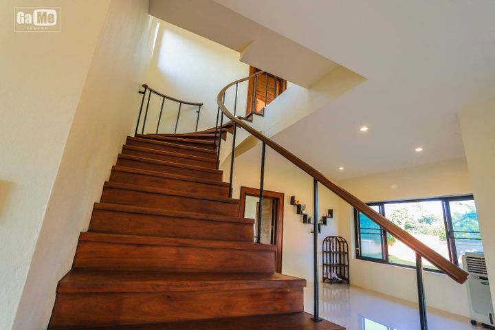 Villa image