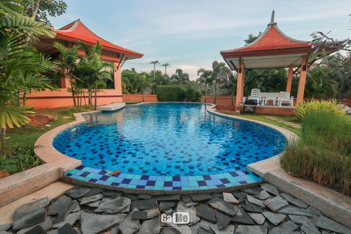 Villa image