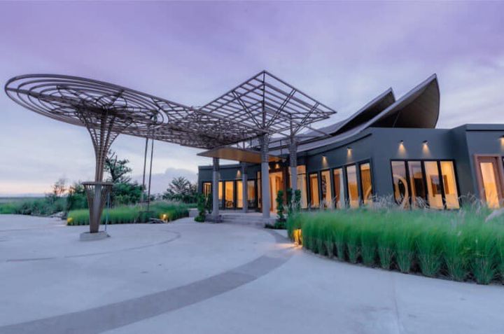Villa image