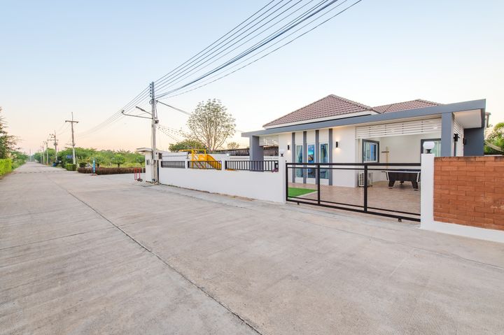 Villa image
