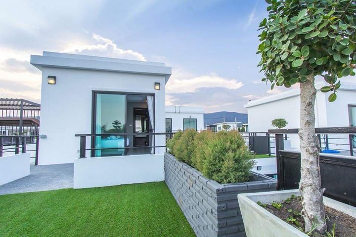 Villa image