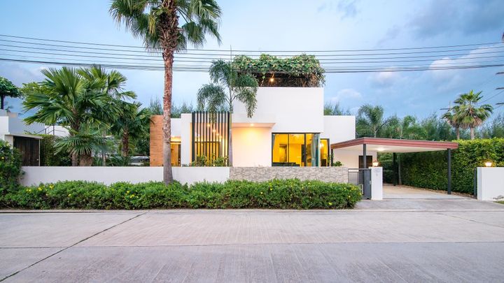 Villa image