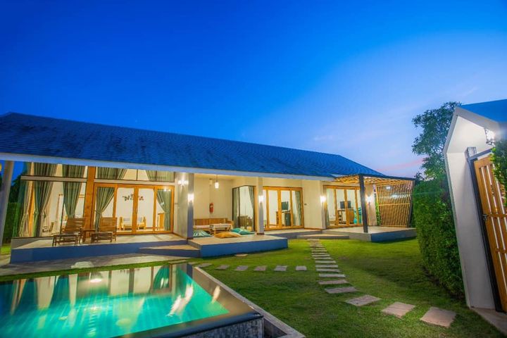 Villa image