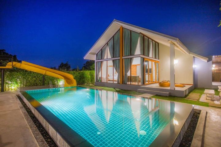 Villa image