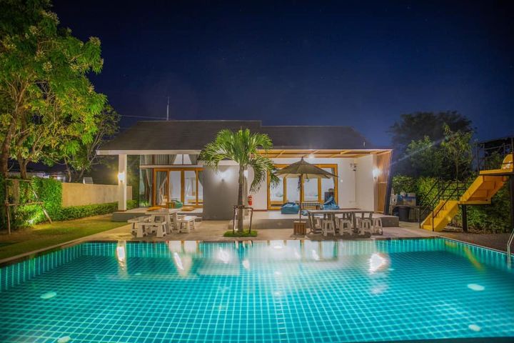 Villa image