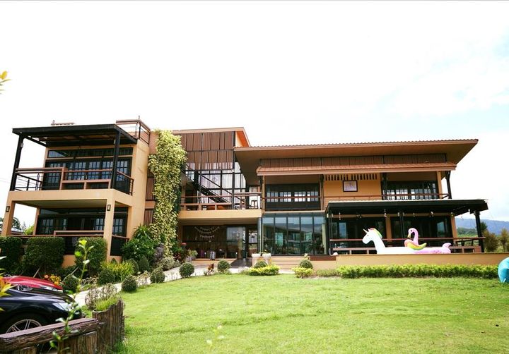 Villa image
