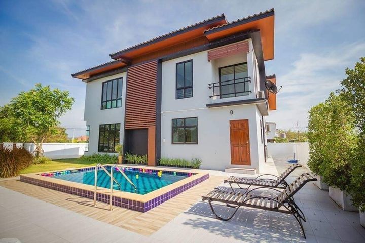 Villa image