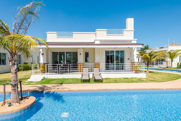 Villa image