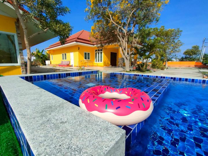 Villa image