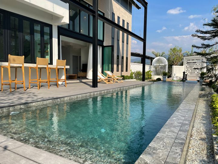 Villa image