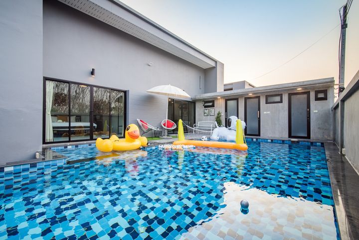 Villa image