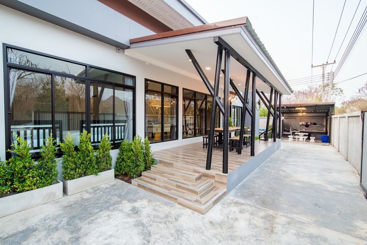 Villa image