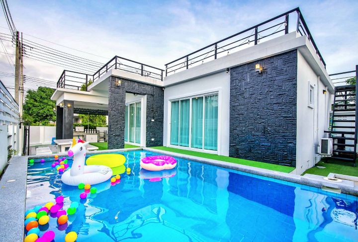 Villa image