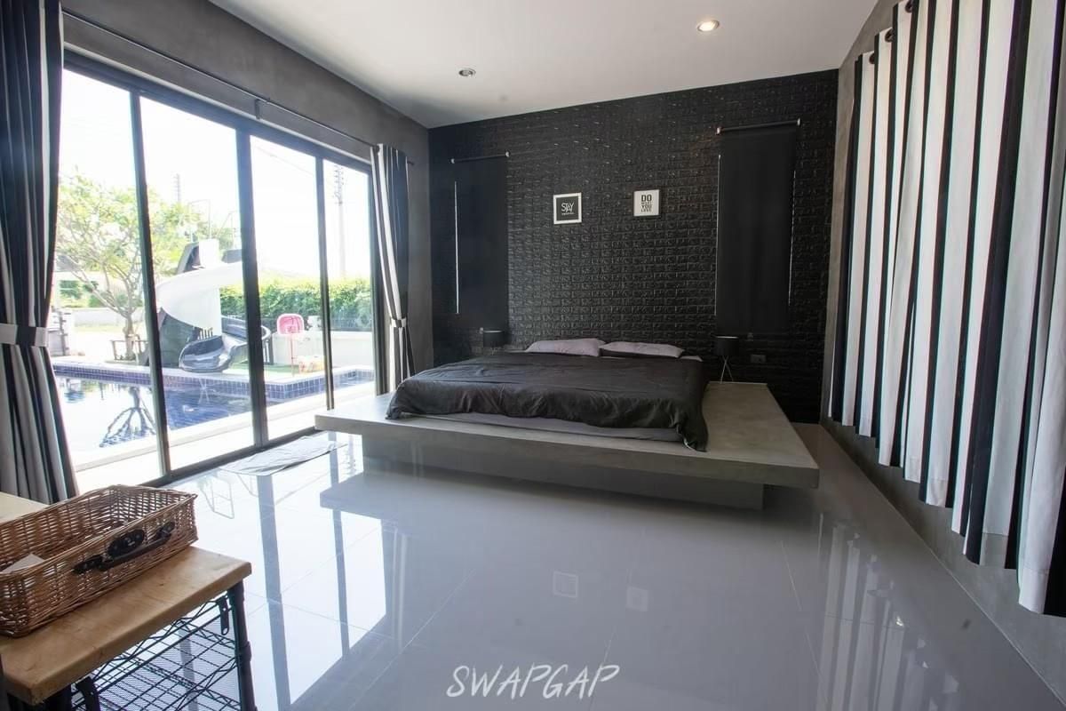 Villa image