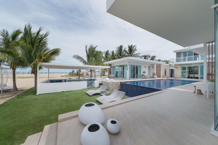 Villa image
