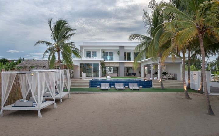 Villa image
