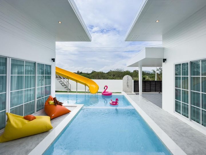 Villa image