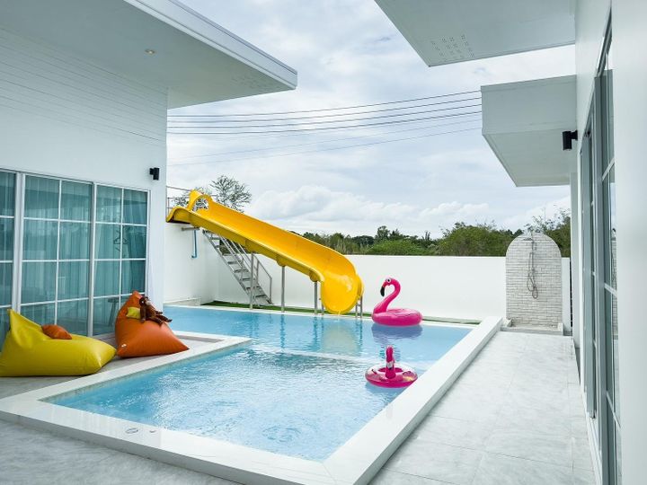 Villa image