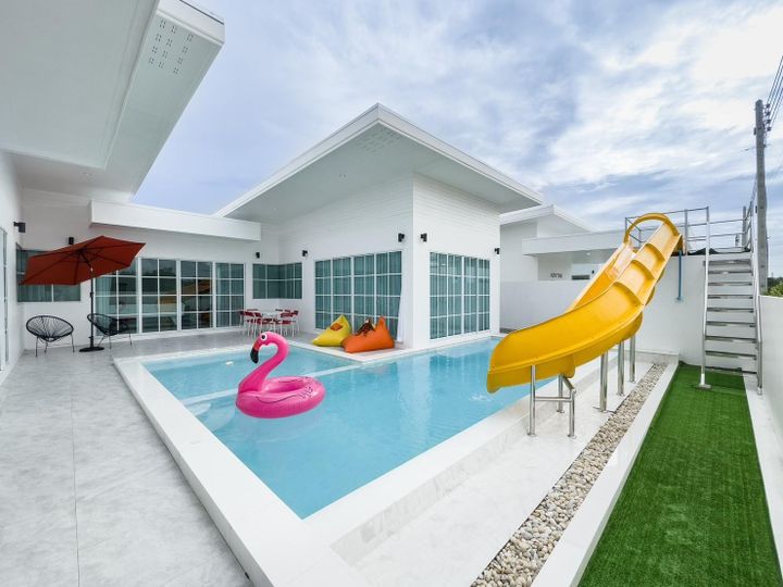 Villa image