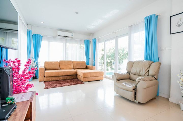 Villa image