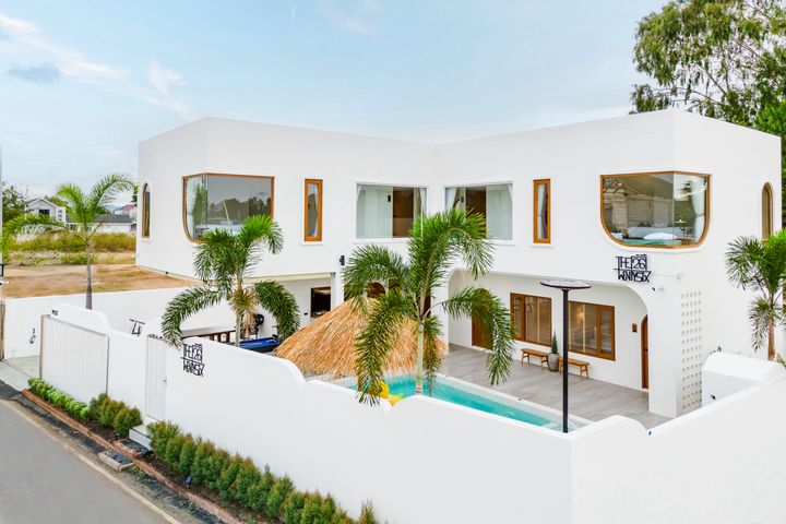 Villa image