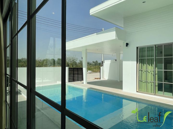 Villa image